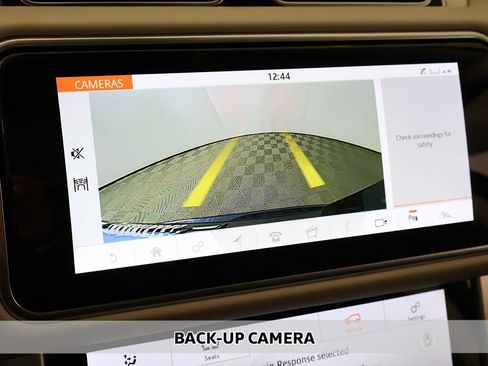 Used 2020 Land Rover Range Rover HSE image 8