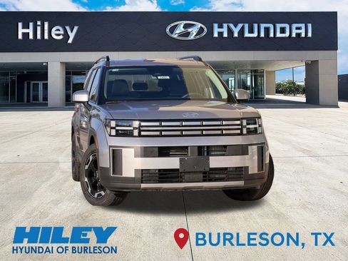 Used 2025 Hyundai Santa Fe SEL image 1