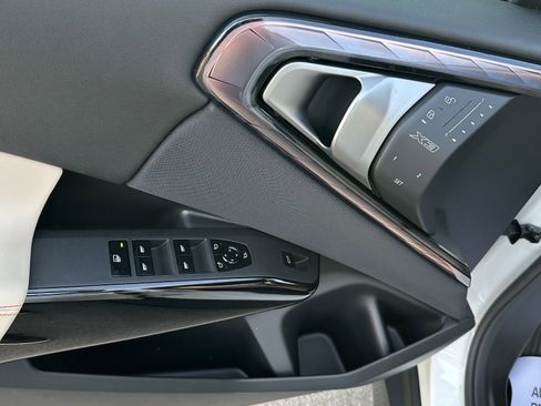 Used 2026 BMW X3 xDrive30 w/ Convenience Package image 14