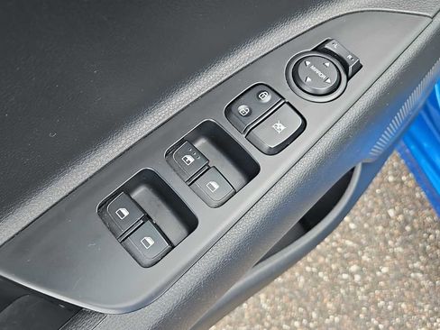 Used 2023 Kia Rio S FWD image 15
