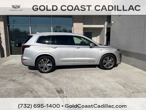 Used 2020 Cadillac XT6 Premium Luxury image 4