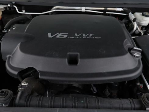 Used 2020 GMC Canyon SLE w/ Elevation Edition RWD image 28