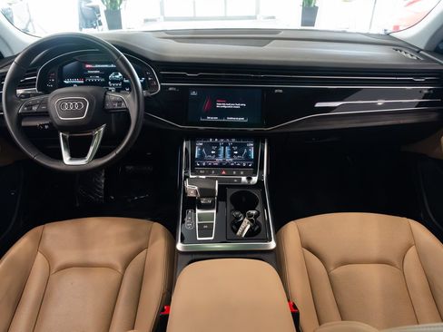Used 2023 Audi Q8 Premium Plus w/ Premium Plus Package AWD/4WD image 8