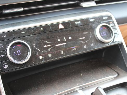 Used 2023 Genesis GV80 3.5T w/ Prestige Package image 24