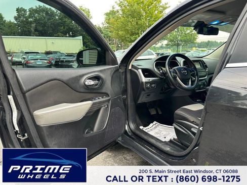 Used 2014 Jeep Cherokee Latitude image 9