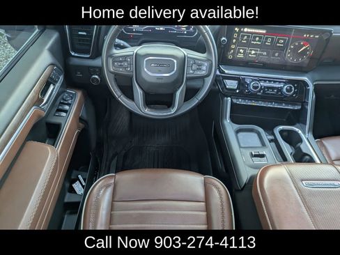 Used 2025 GMC Sierra 2500 Denali Ultimate image 12