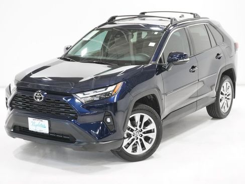 Used 2025 Toyota RAV4 XLE Premium image 2