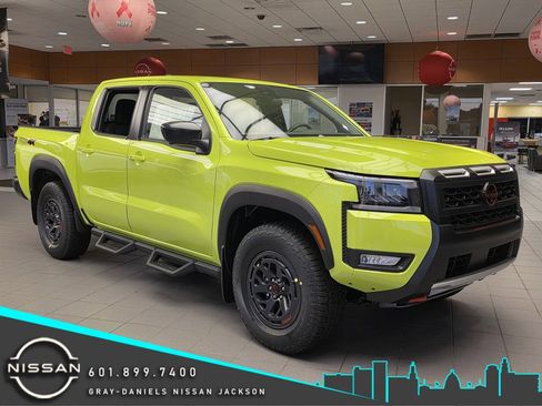 New 2026 Nissan Frontier PRO-4X w/ Pro-4x Convenience Package image 1