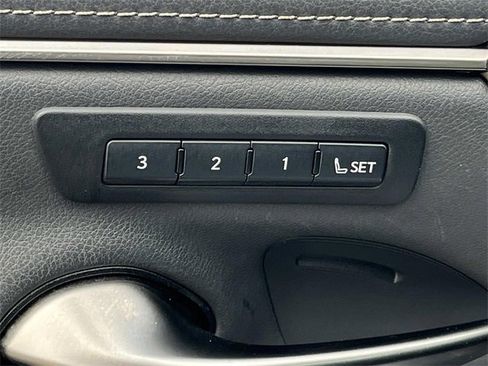 Used 2021 Lexus ES 300h w/ Premium Package image 25