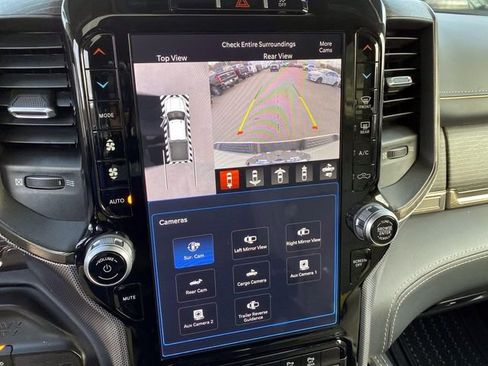 Used 2022 RAM 3500 Limited w/ Towing Technology Group image 17