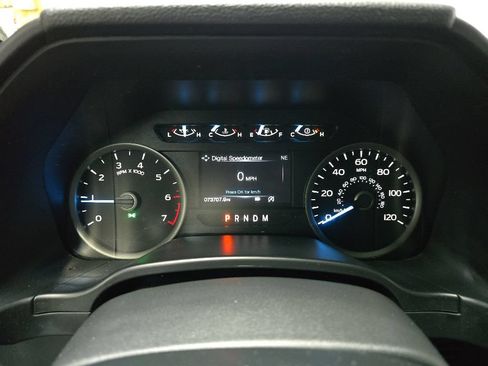 Used 2020 Ford F150 XLT w/ Equipment Group 302A Luxury AWD/4WD image 21
