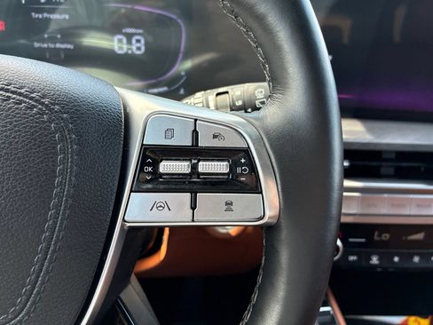Used 2025 Kia Telluride EX X-Line AWD/4WD image 27