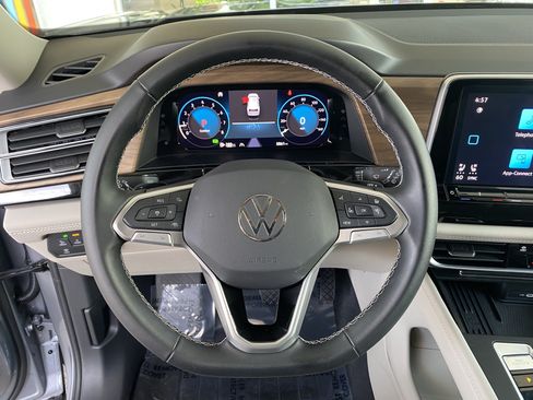 Certified 2026 Volkswagen Atlas SE AWD/4WD image 29