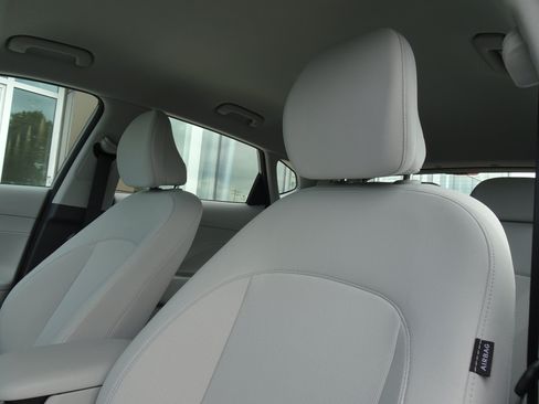 New 2026 Hyundai Kona SE AWD/4WD image 10