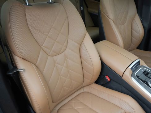 Certified 2024 BMW X5 sDrive40i w/ Premium Package image 14