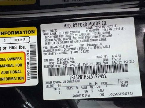 Used 2020 Ford Mustang Coupe RWD image 33
