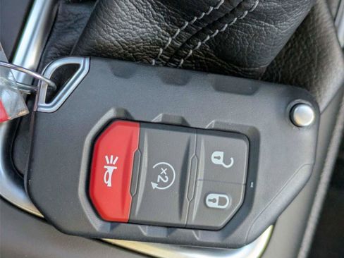 New 2026 Jeep Gladiator Sport image 29