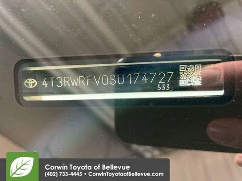 New 2025 Toyota RAV4 XLE image 28