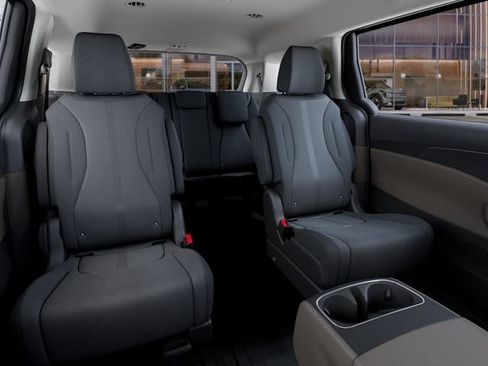 New 2026 Kia Carnival LX FWD image 16
