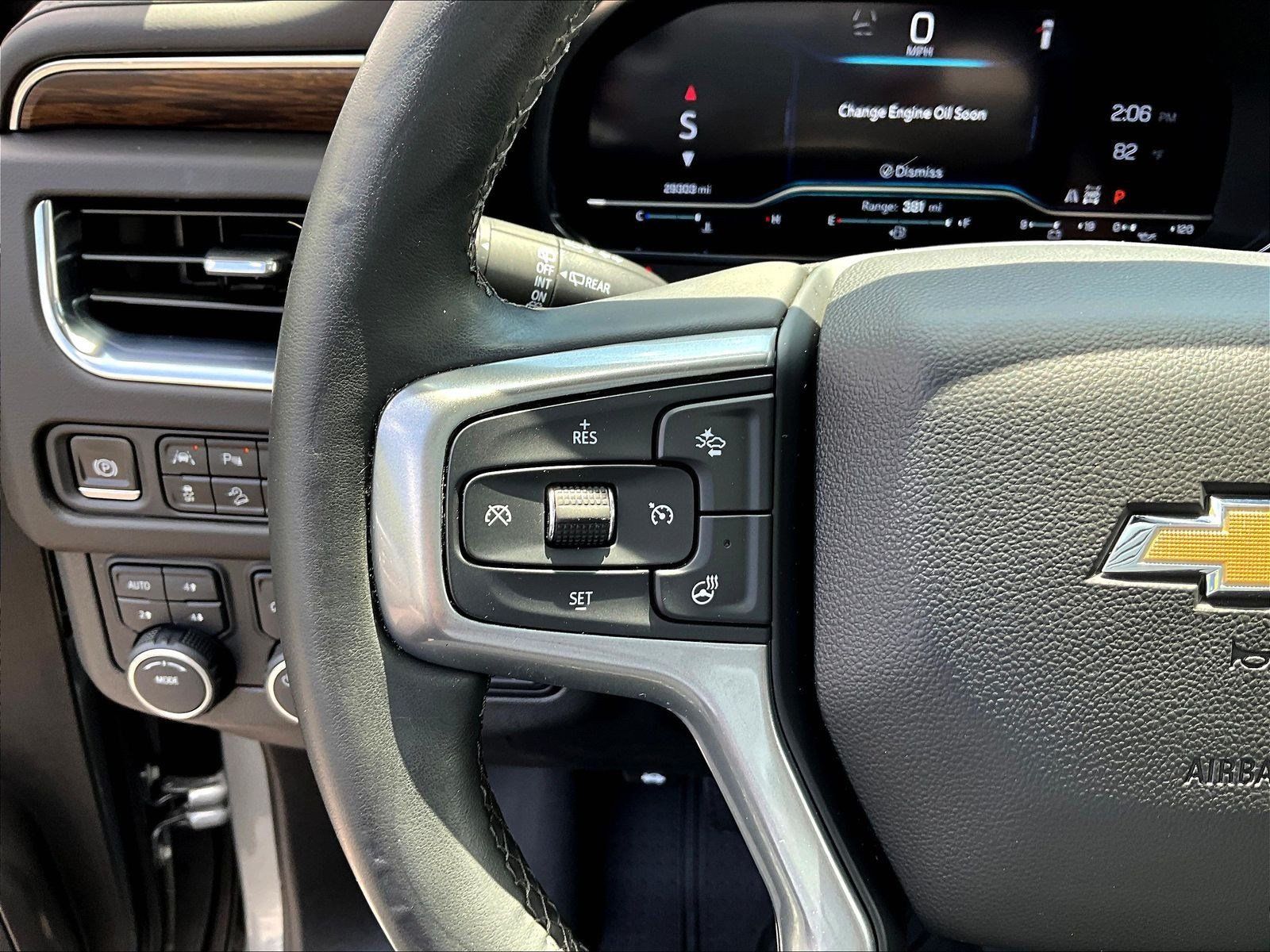 Used 2023 Chevrolet Tahoe Premier w/ Premium Package AWD/4WD image 11