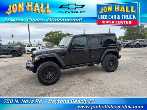 Used 2023 Jeep Wrangler Unlimited Sport image 3
