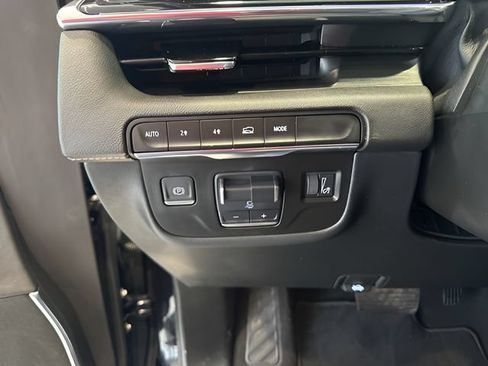 Used 2021 Cadillac Escalade Sport AWD/4WD image 13