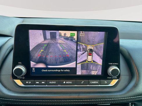 Used 2021 Nissan Rogue SV FWD image 19