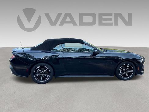 Used 2024 Ford Mustang Premium RWD image 29