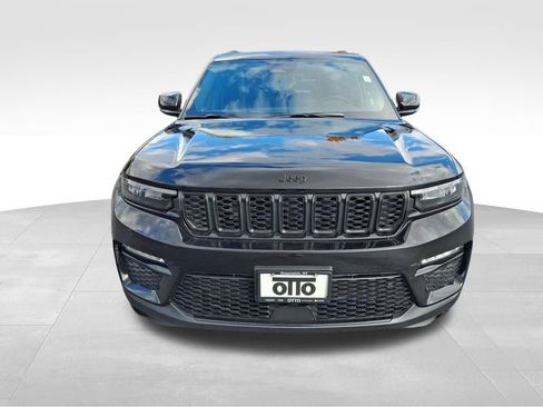 New 2025 Jeep Grand Cherokee Limited w/ Black Appearance Package AWD/4WD image 2