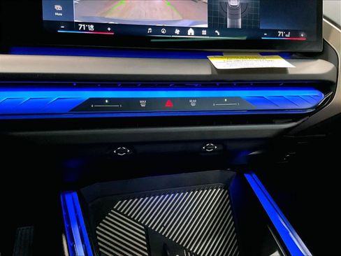 Certified 2025 BMW X3 xDrive30i w/ Convenience Package image 36