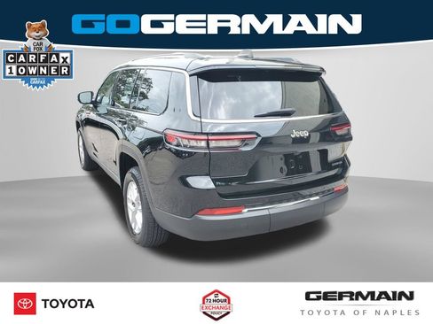 Used 2023 Jeep Grand Cherokee L Laredo RWD image 11