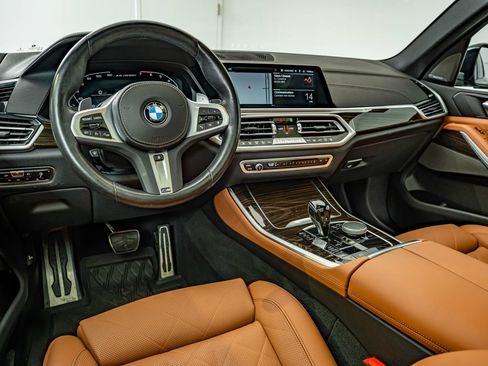 Used 2023 BMW X5 M50i w/ Climate Comfort Package AWD/4WD image 31