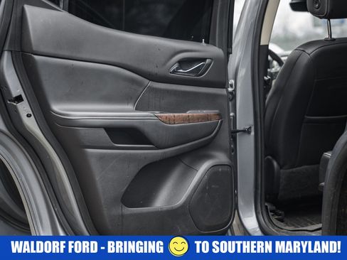 Used 2020 GMC Acadia Denali w/ Technology Package image 37