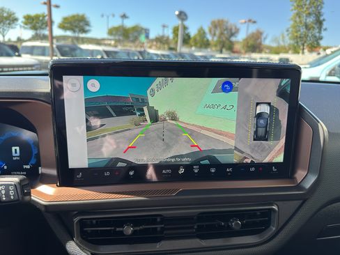 Certified 2025 Ford Bronco Sport Outer Banks w/ Outer Banks Tech Package+ image 13