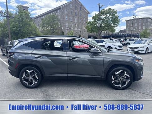 Used 2024 Hyundai Tucson Limited AWD/4WD image 3