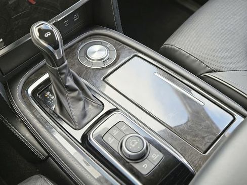 Used 2024 INFINITI QX80 Luxe image 25