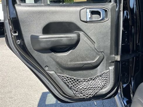 Used 2021 Jeep Wrangler Unlimited Sport AWD/4WD image 19
