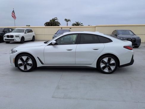 Used 2023 BMW i4 eDrive35 RWD image 9