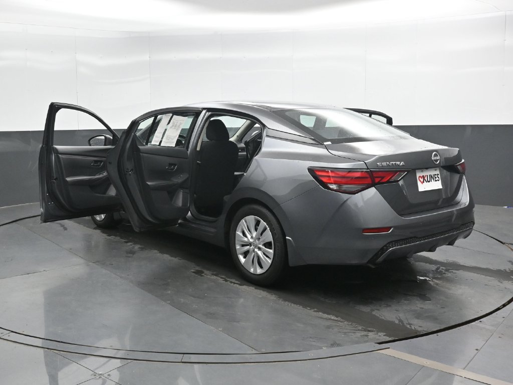 Used 2025 Nissan Sentra S FWD image 45