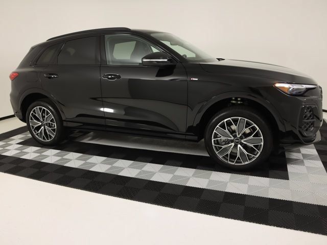 New 2026 Audi Q5 Premium Plus AWD/4WD image 6