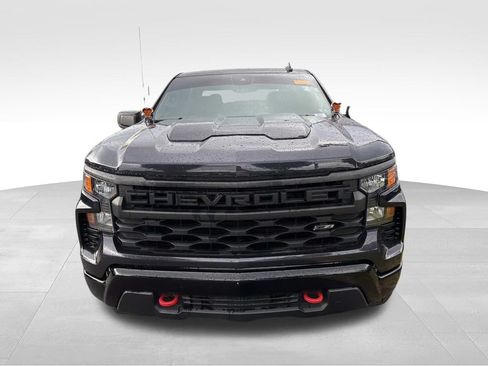 Used 2024 Chevrolet Silverado 1500 Custom Trail Boss AWD/4WD image 6