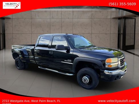 Used 2003 GMC Sierra 3500 SLT w/ SLT Preferred Equipment Group AWD/4WD image 1