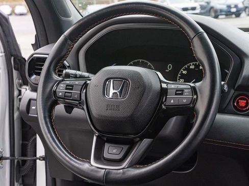 Certified 2023 Honda Pilot TrailSport image 26
