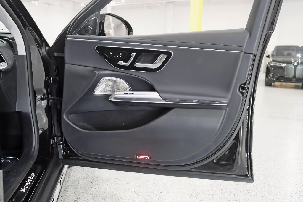 Used 2025 Mercedes-Benz E 450 4MATIC All-Terrain Wagon w/ Leather Package image 33