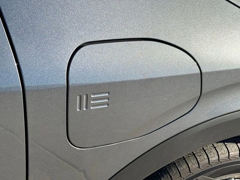 New 2026 Nissan Leaf SV+ w/ Floor Mat Package (SV+) image 4