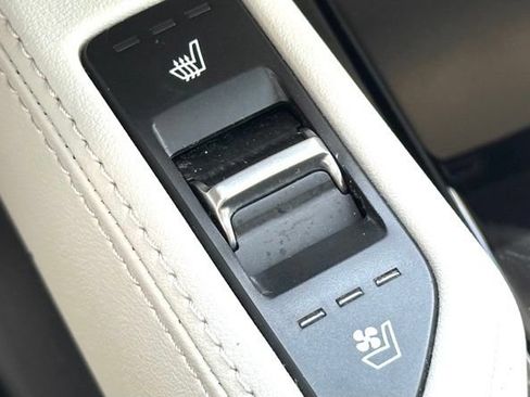 Used 2022 Kia Telluride SX w/ SX Prestige Package AWD/4WD image 24