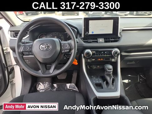 Used 2025 Toyota RAV4 LE AWD/4WD image 42