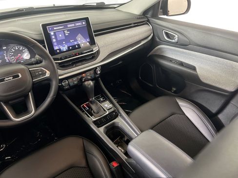 Used 2022 Jeep Compass Latitude w/ Convenience Group image 21