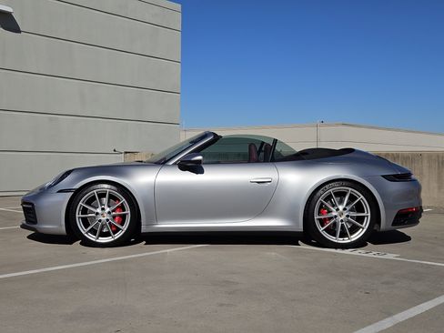 Certified 2023 Porsche 911 Carrera S image 2