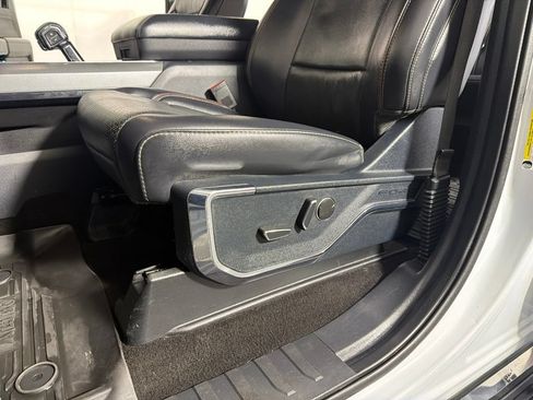 Used 2021 Ford F150 Lariat AWD/4WD image 12